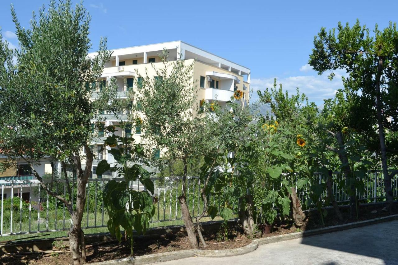 Sunflower Split Exterior foto